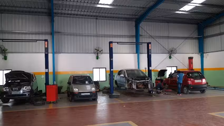 PKS AUTOMOBILE &ndash; Bosch Car Service