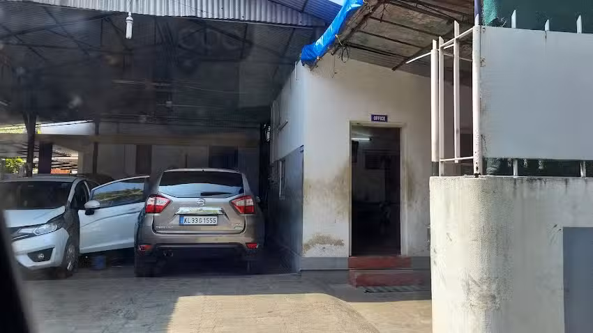 Plakkal Auto Service
