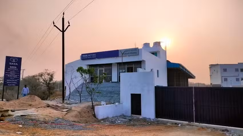 Prakash Motors- TATA Authorised service station