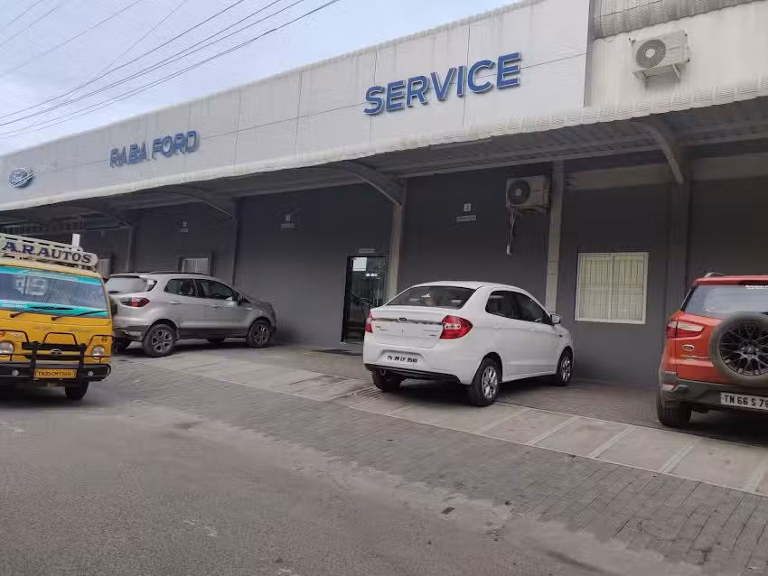 Raba Ford Service & Bodyshop