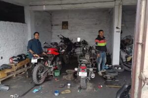 Red Line Throttle Bikerpoint