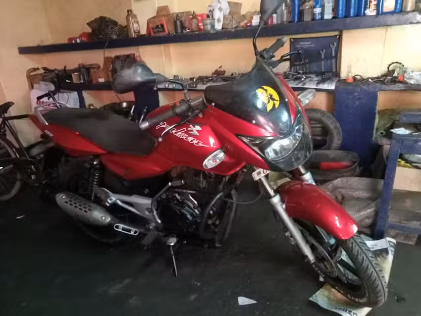 Saroj Auto Centre