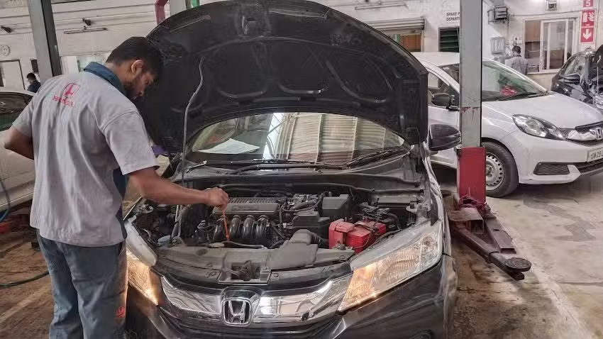 Smart car electrican ( car diagnostic/scanning,ECM REPARING) door step service