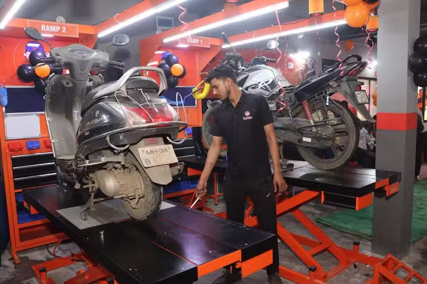 Smart Garage Neeraj Enterprises original