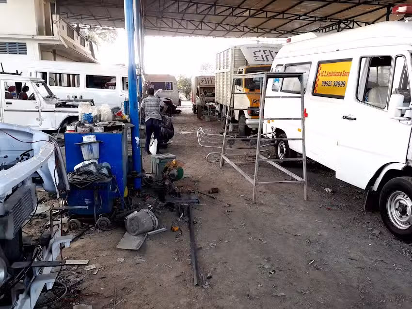 Sri Ayyanar Auto Garage