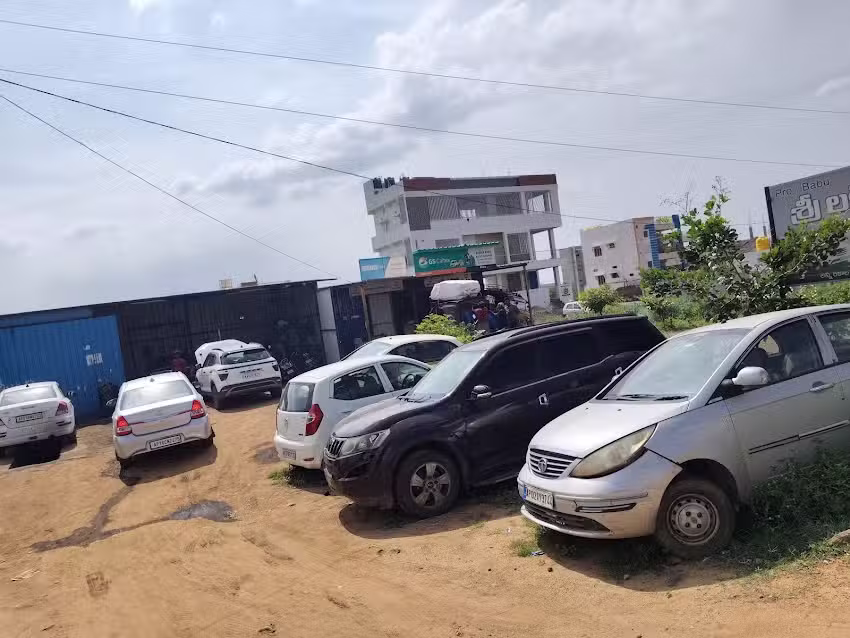 Sri Lakshmi car garage