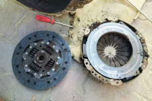 Super luxury car service point & and.car washing centre