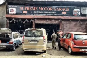 Supreme Motor Garage Car Denting Painting Car Service Car Detailing Car repair garage Car Mechanics Since 1988