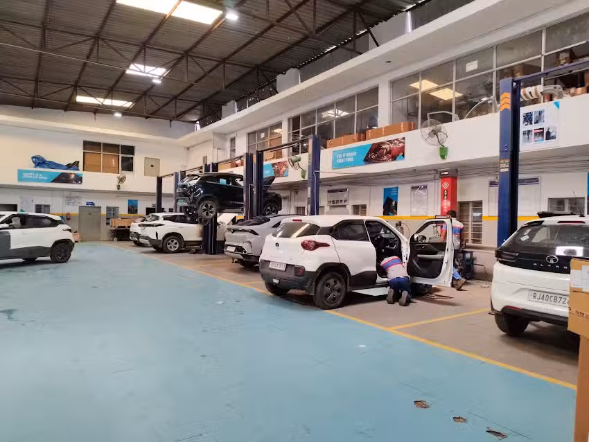 Tata Motors Cars Service Centre &ndash; Classic Motors, Bhiwadi
