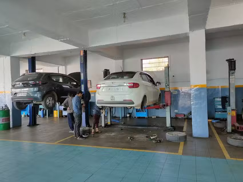 Tata Motors Cars Service Centre &ndash; Fairdeal Motors and Workshop, Gangyal