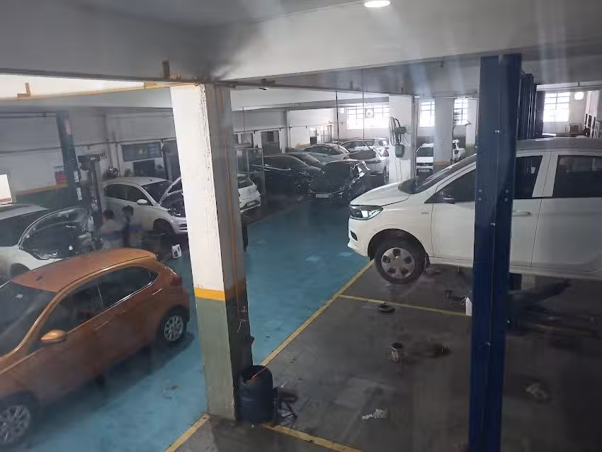 Tata Motors Cars Service Centre &ndash; Raj Motors, Delhi Road