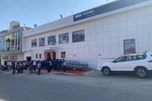 Tata Motors Cars Service Centre &ndash; Roshan Tata, 22 GDN