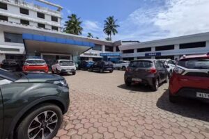 Tata Motors Cars Service Centre &ndash; Rotana Motor, Kannur Road