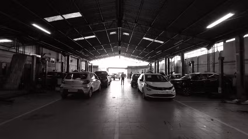 Tata Motors Cars Service Centre &ndash; Urs Kar, Lakshmipuram