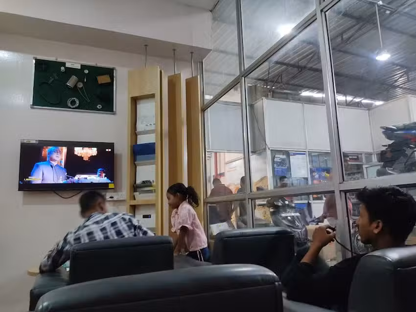 Tvs service center