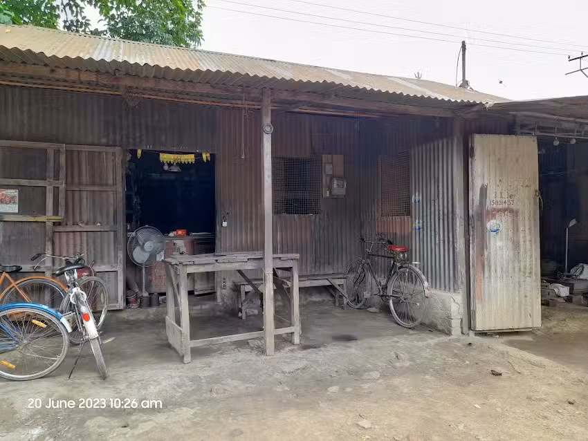 Unemployed motor electrical works